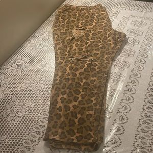 Plus size animal print jeans size 26 W